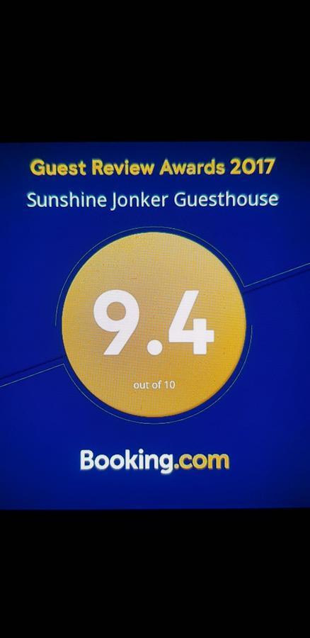 Sunshine Jonker Guesthouse Малакка Экстерьер фото