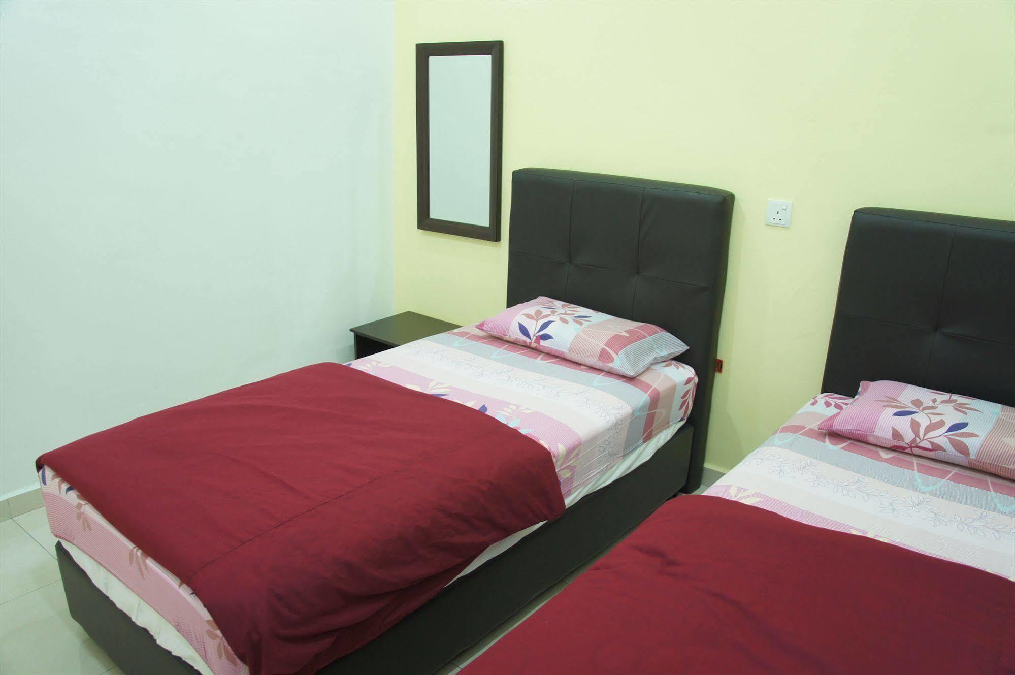 Sunshine Jonker Guesthouse Малакка Экстерьер фото